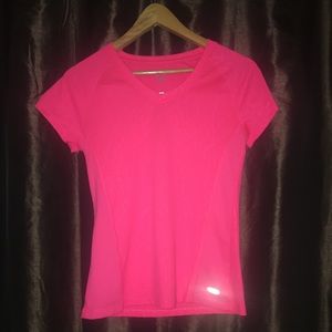 Women’s athletic top
